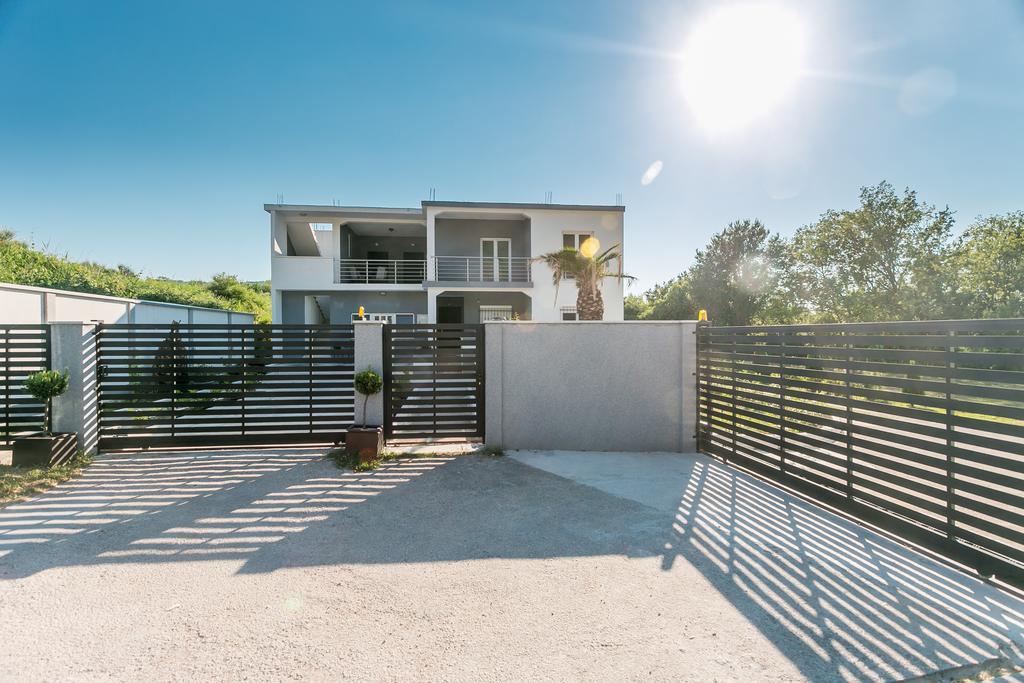 Tramonto Apartments Radanovići Екстериор снимка