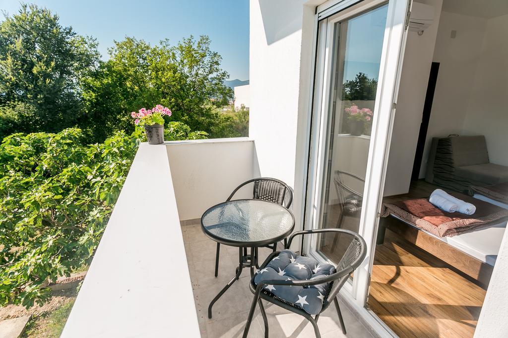 Tramonto Apartments Radanovići Екстериор снимка