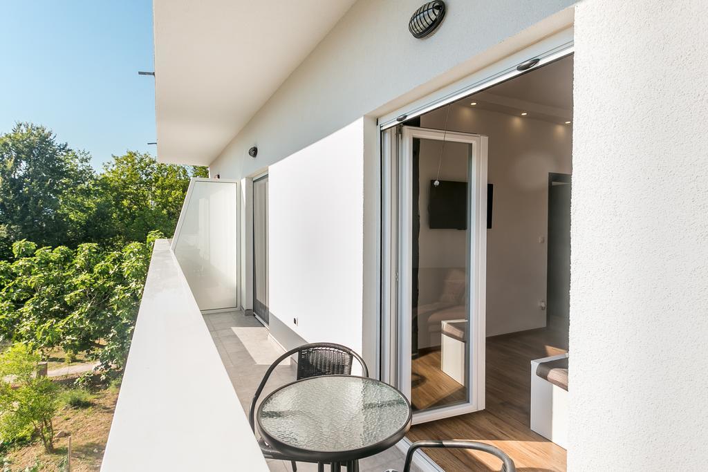 Tramonto Apartments Radanovići Екстериор снимка